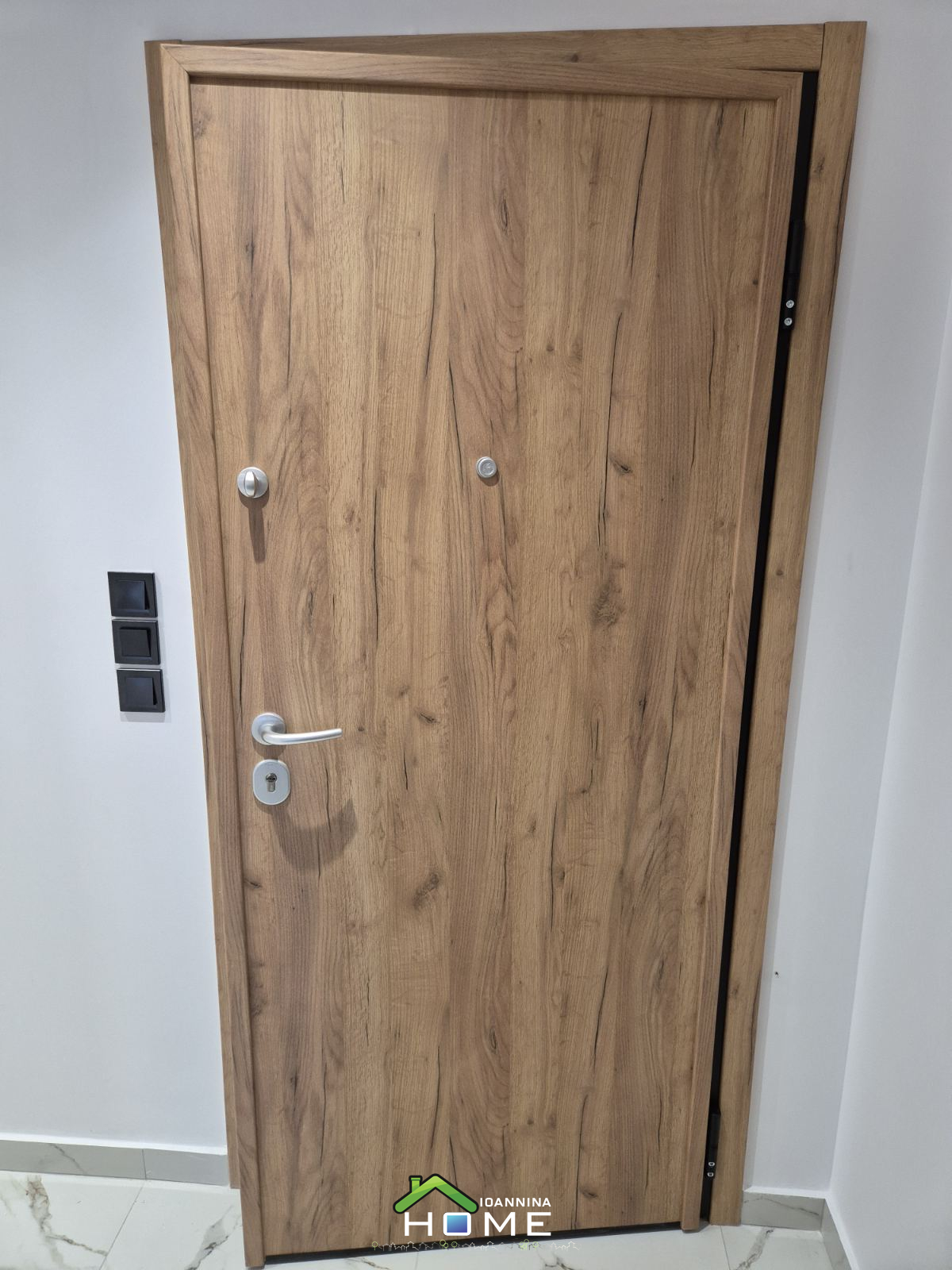 IMG-70fdff6c8f6d13706ba9e928dbddc671-V